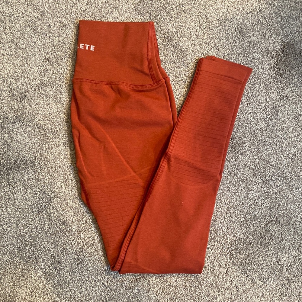 Alphalete leggings